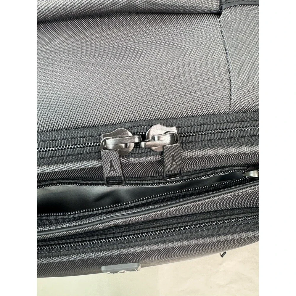 Travelpro Crew Classic Carry-On Spinner Suitcase Luggage , Titanium Grey